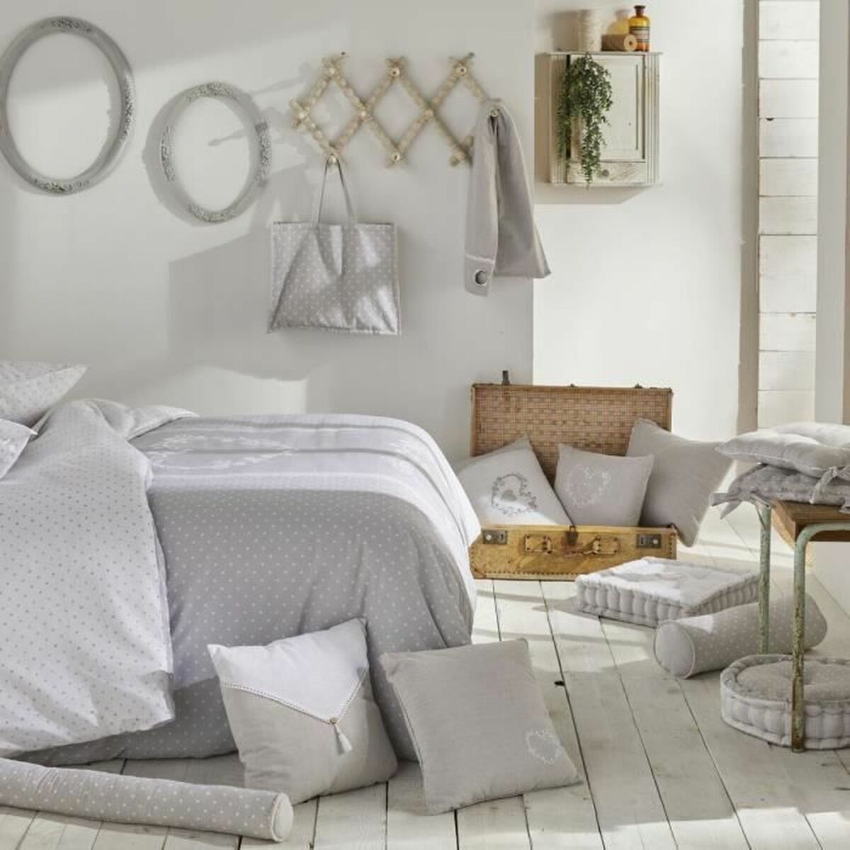 V6HCFFBD14742023DD624ABE6691B373636R7091977P5