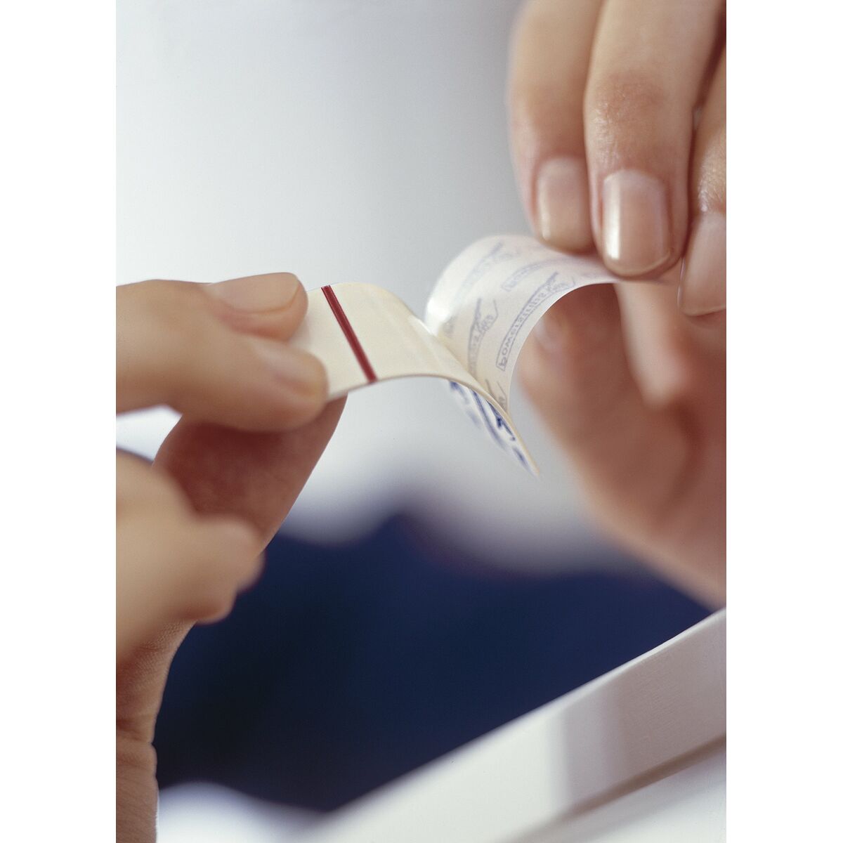 V8H82883767F88FC6DA4CB1D3283D68012DR5157786P2