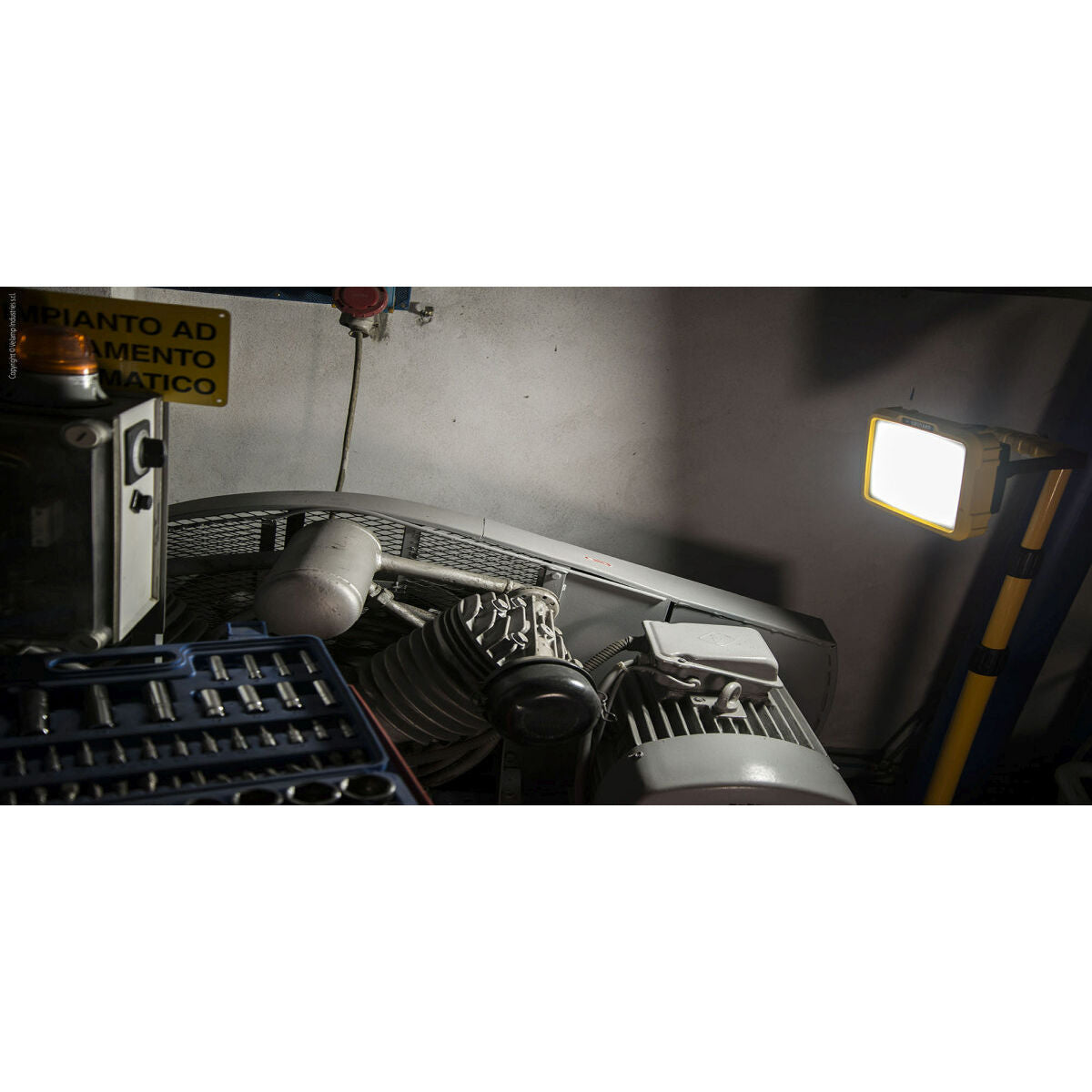 V4H9ACCC30867653F1C1314D4C43EB0E893R6619192P2