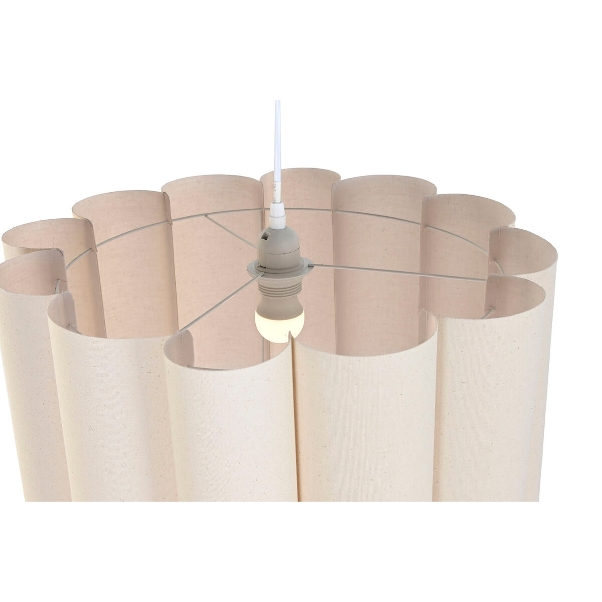 V2H8C303F2A500A3AA3C79E05B5CA8DD233R7598184P4