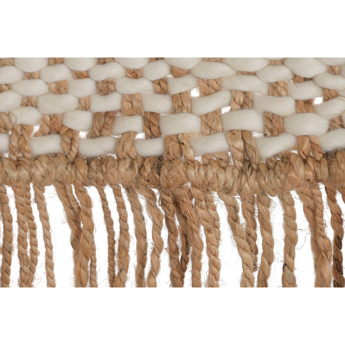 V2HE2E5229E6577F64C1B74EAE31B68221AR7598279P5