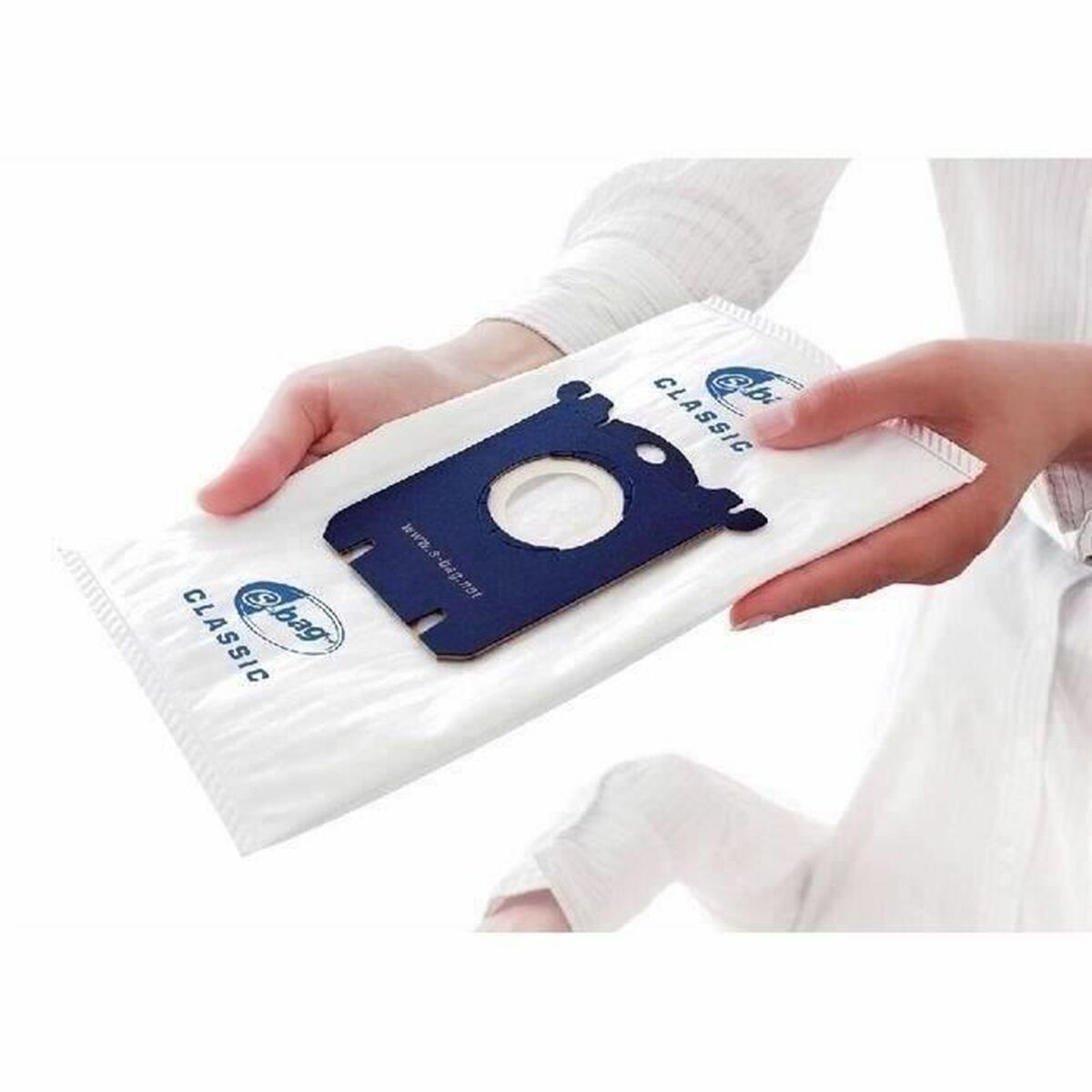 V6HBF49FB1D9088718281985D8A05507C44R6854376P2