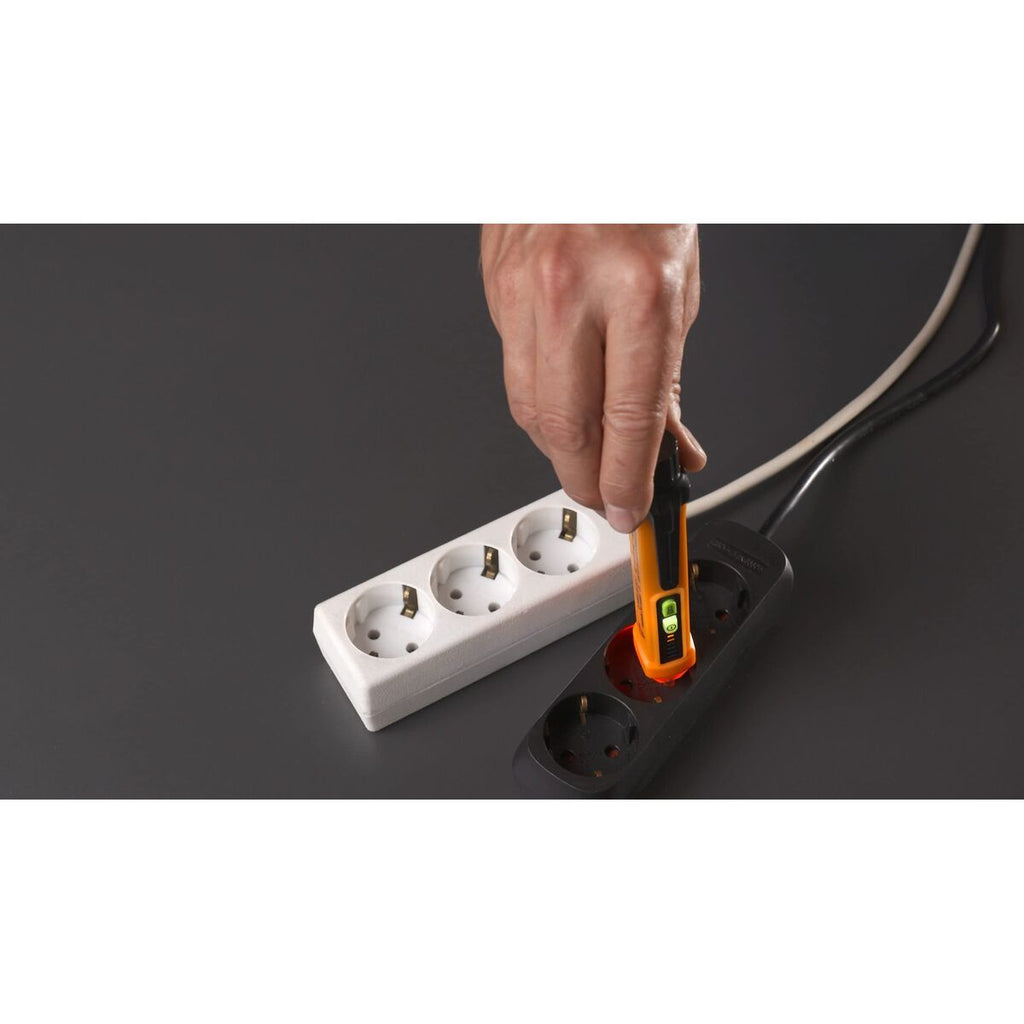 V4HA57231F87087C751FC393EA22CB18D1AR7374526P8